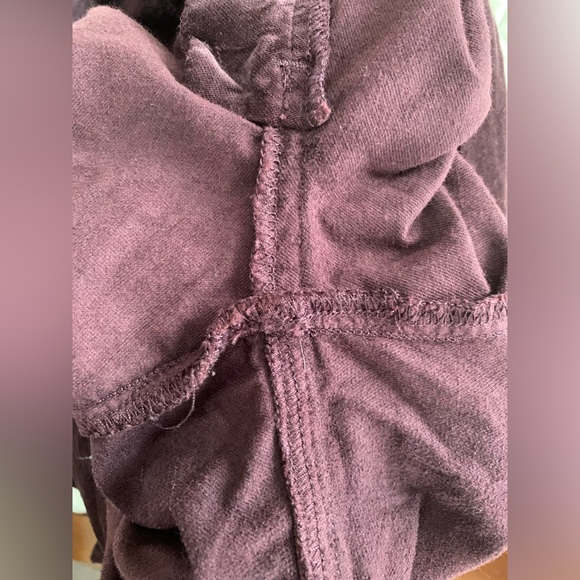 Rag&Bone burgundy velvet skinny pants. Size 30 - Picture 6 of 16